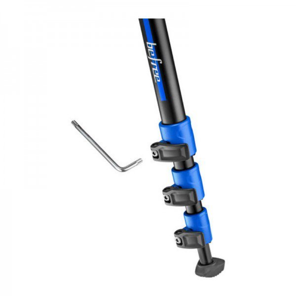 Manfrotto_mkbfra4bl-bh_befree_aluminum_tripod_with_ball_head_blue_4